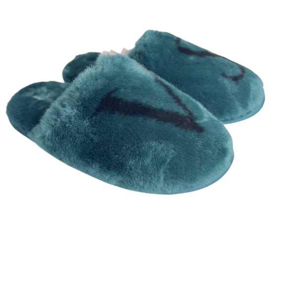 Victoria's Secret Green Fuzzy Faux Fur Logo Slip On‎ Slippers Women’s Size L - Picture 7 of 10